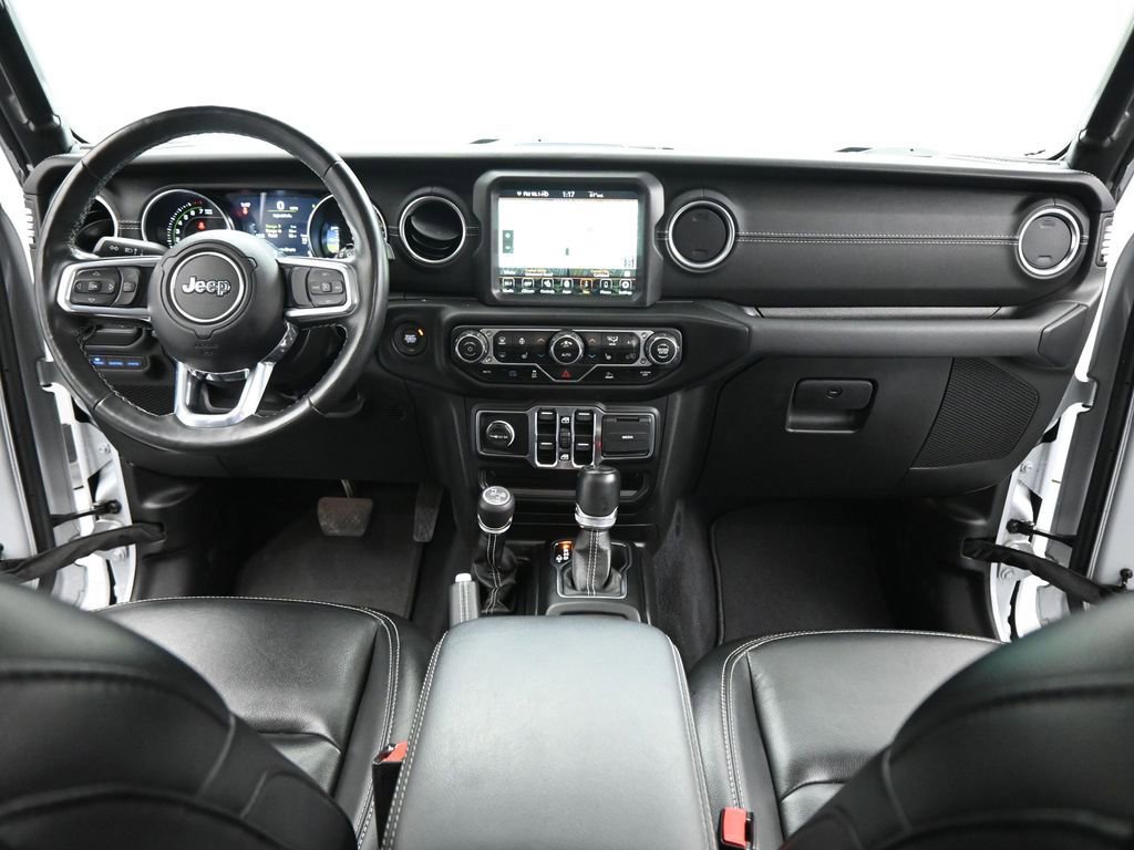 Used 2023 Jeep Wrangler Unlimited Sahara w/ Cold Weather Group image 20