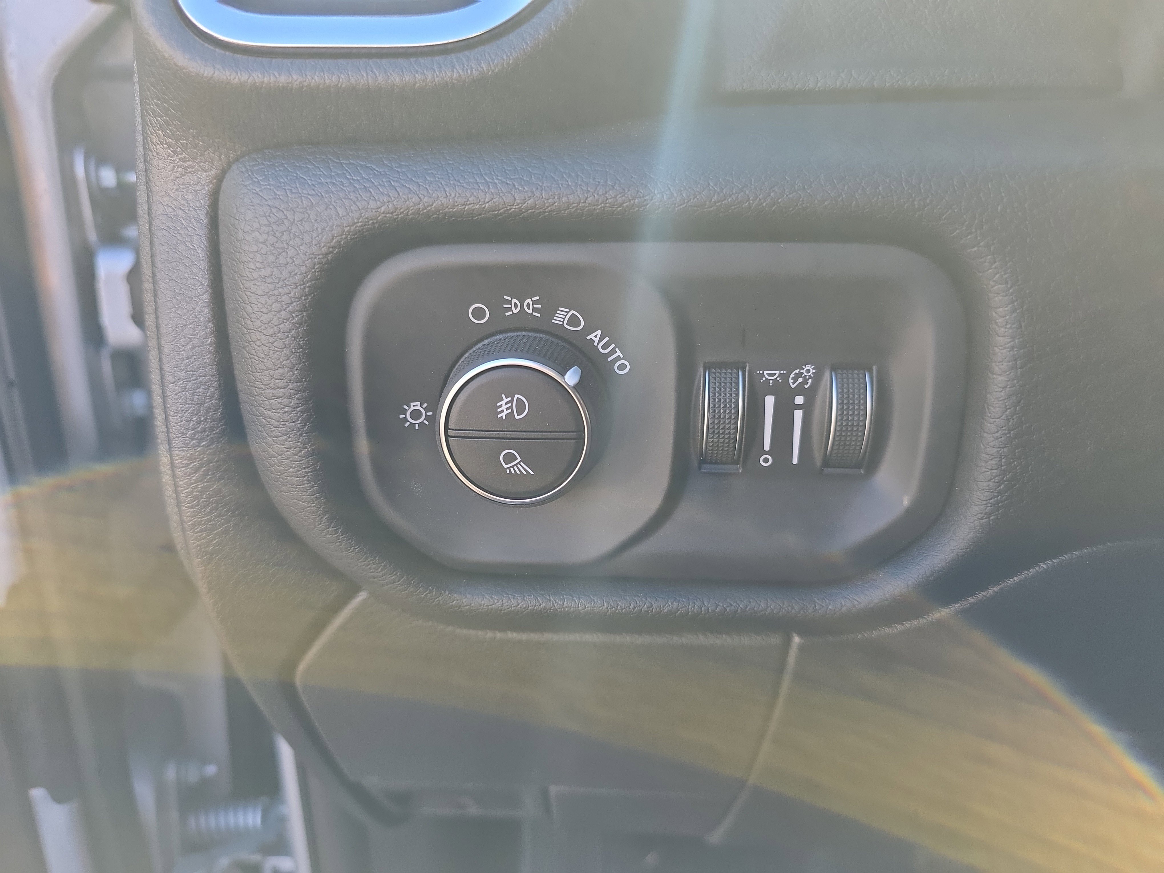 New 2026 RAM 5500 Laramie w/ Laramie Trim Package image 14