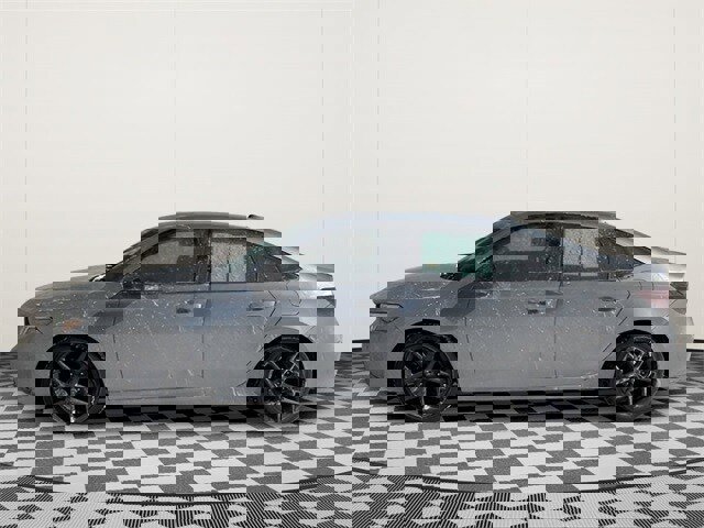 Used 2025 Honda Civic Sport image 4