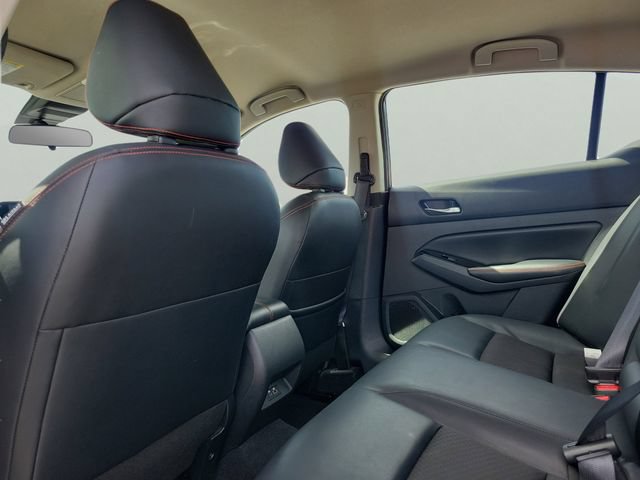 Used 2024 Nissan Altima 2.5 SR FWD image 12
