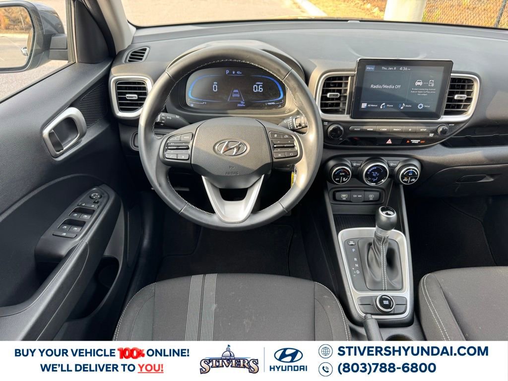 Certified 2023 Hyundai Venue SEL w/ Cargo Package image 2