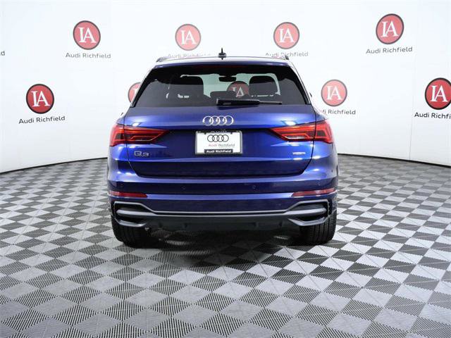 Used 2023 Audi Q3 2.0T Premium Plus w/ Premium Plus Package image 7