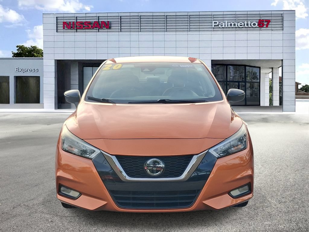 Used 2020 Nissan Versa SR FWD image 2
