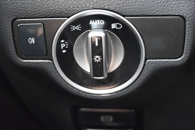 Used 2019 Mercedes-Benz CLA 250 image 21