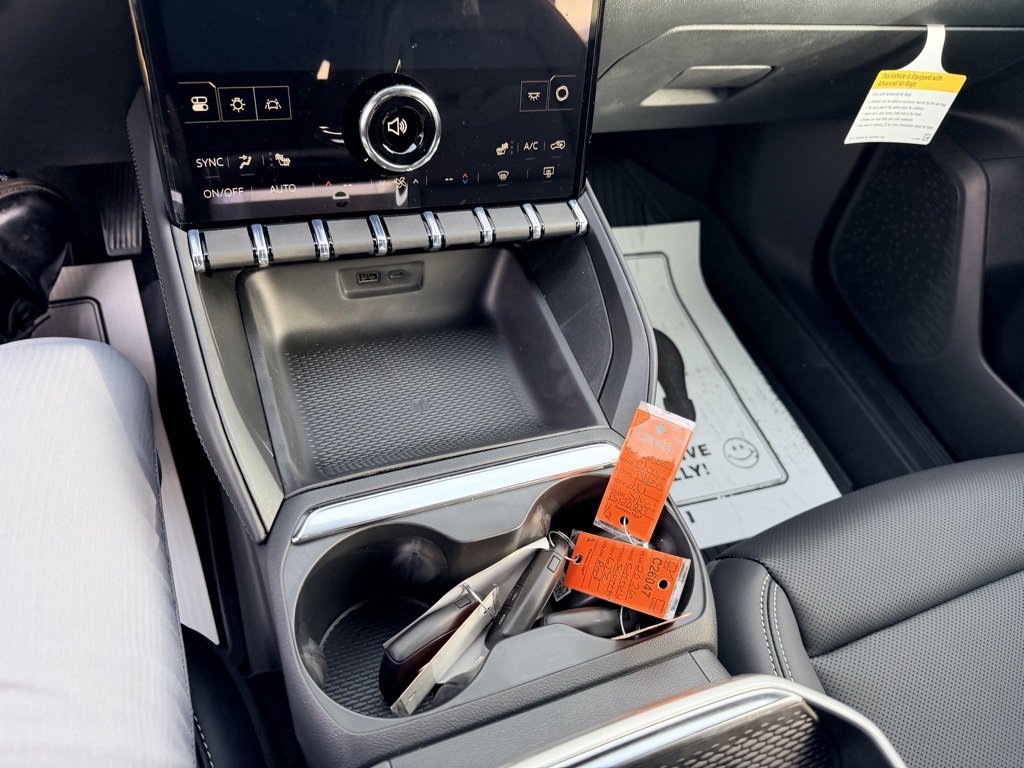 New 2026 GMC Terrain Elevation w/ Elevation Premium Package image 19