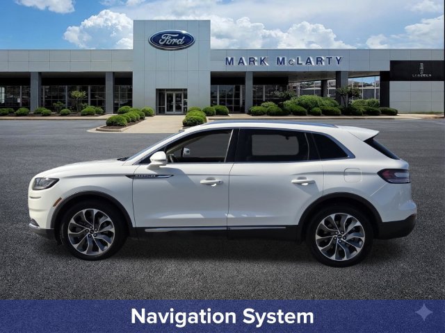 Certified 2023 Lincoln Nautilus Reserve w/ Luxury Package AWD/4WD image 3