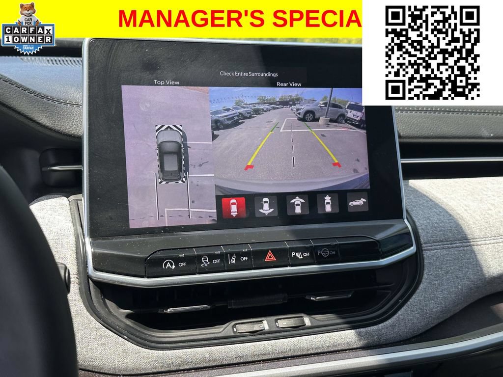 Used 2023 Jeep Compass Latitude w/ Sun and Sound Group AWD/4WD image 28