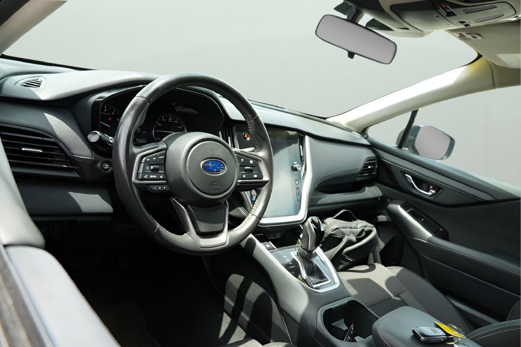 Used 2024 Subaru Outback Premium AWD/4WD image 12