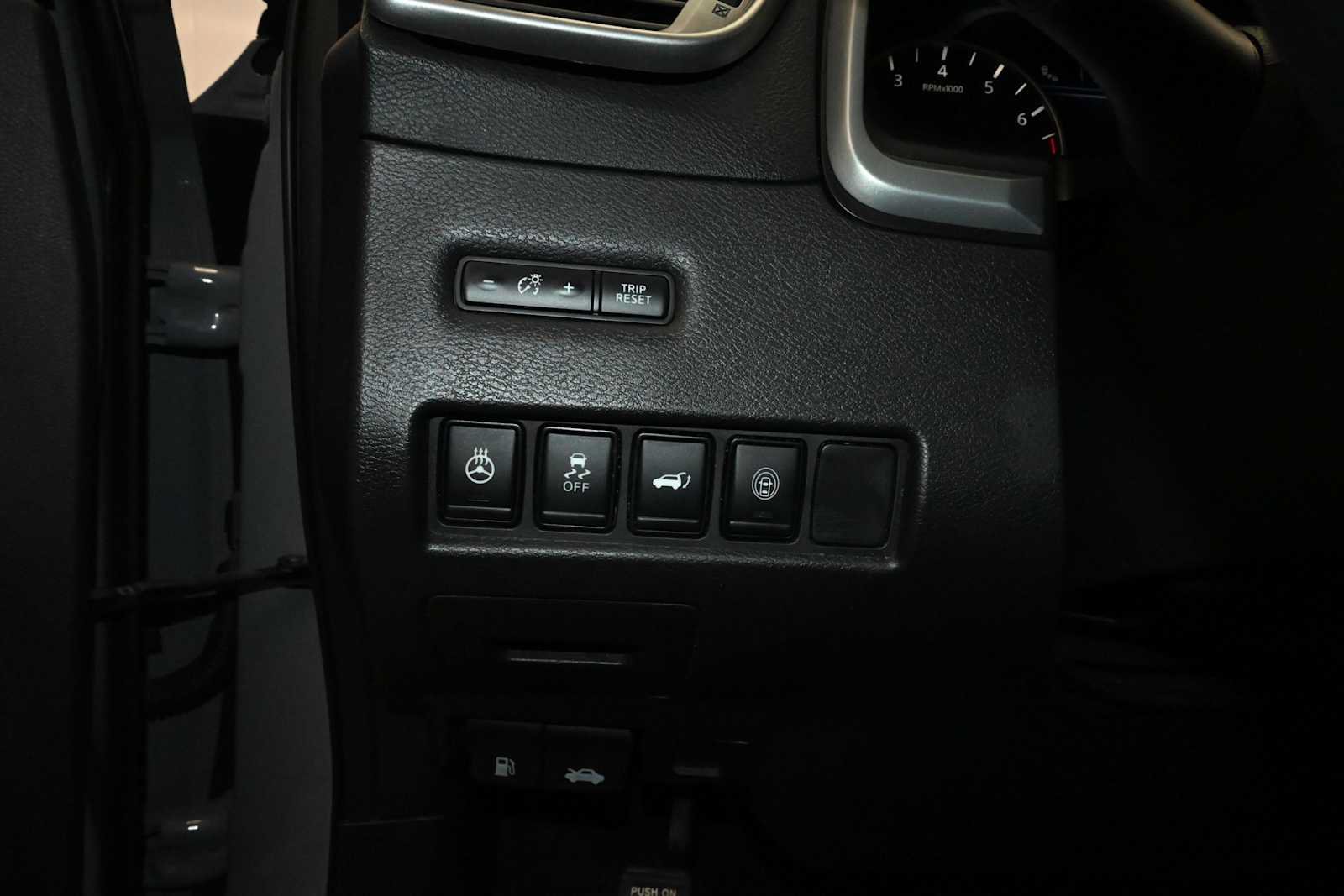 Used 2023 Nissan Murano SL w/ SL Moonroof Package AWD/4WD image 16
