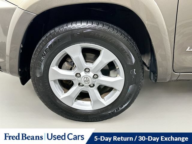 Used 2012 Toyota RAV4 Limited w/ Premium Plus Value Pkg AWD/4WD image 35