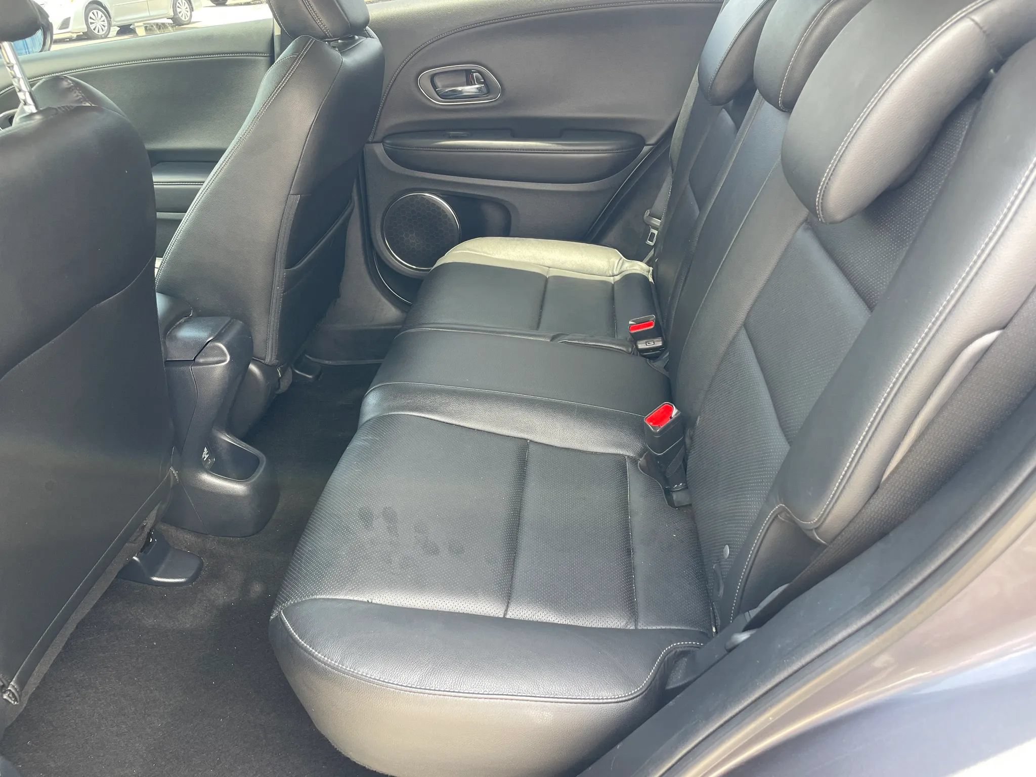 Used 2022 Honda HR-V EX-L image 13