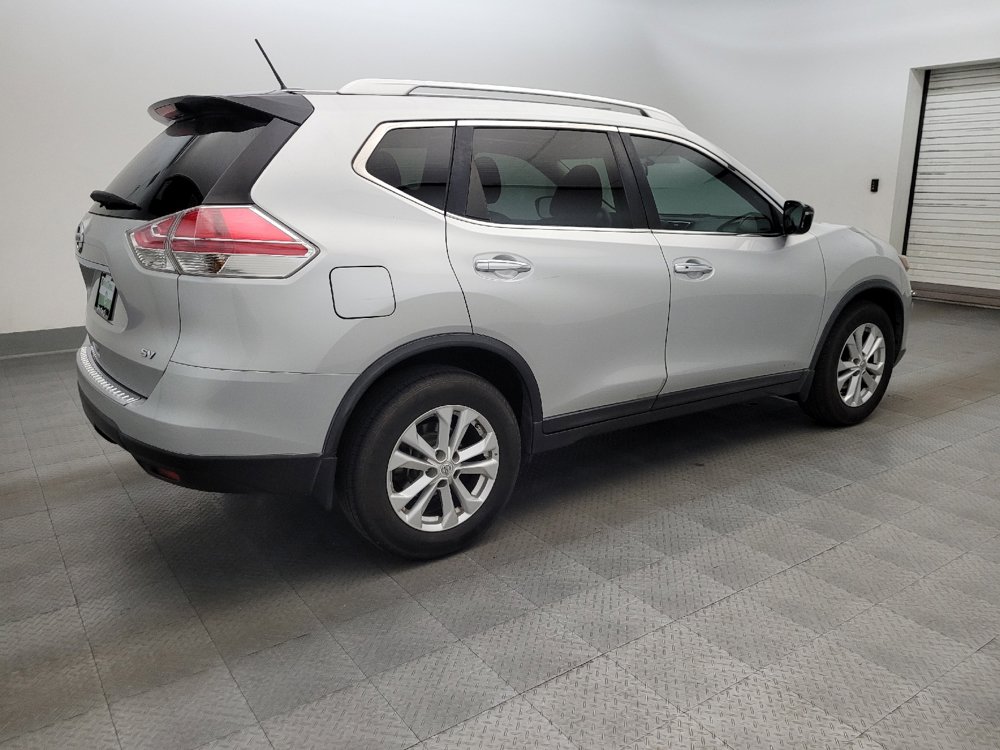 Used 2016 Nissan Rogue SV FWD image 10