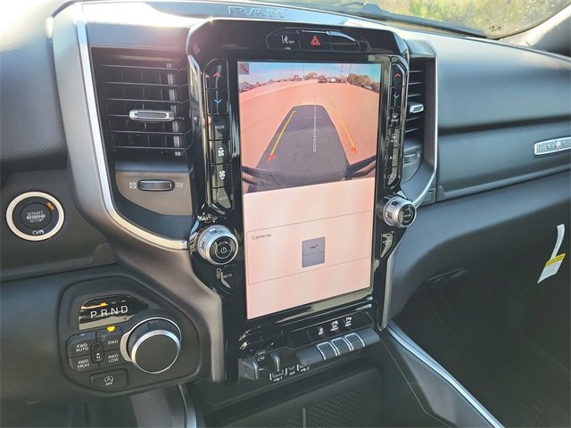 New 2026 RAM 1500 4x4 Crew Cab image 23