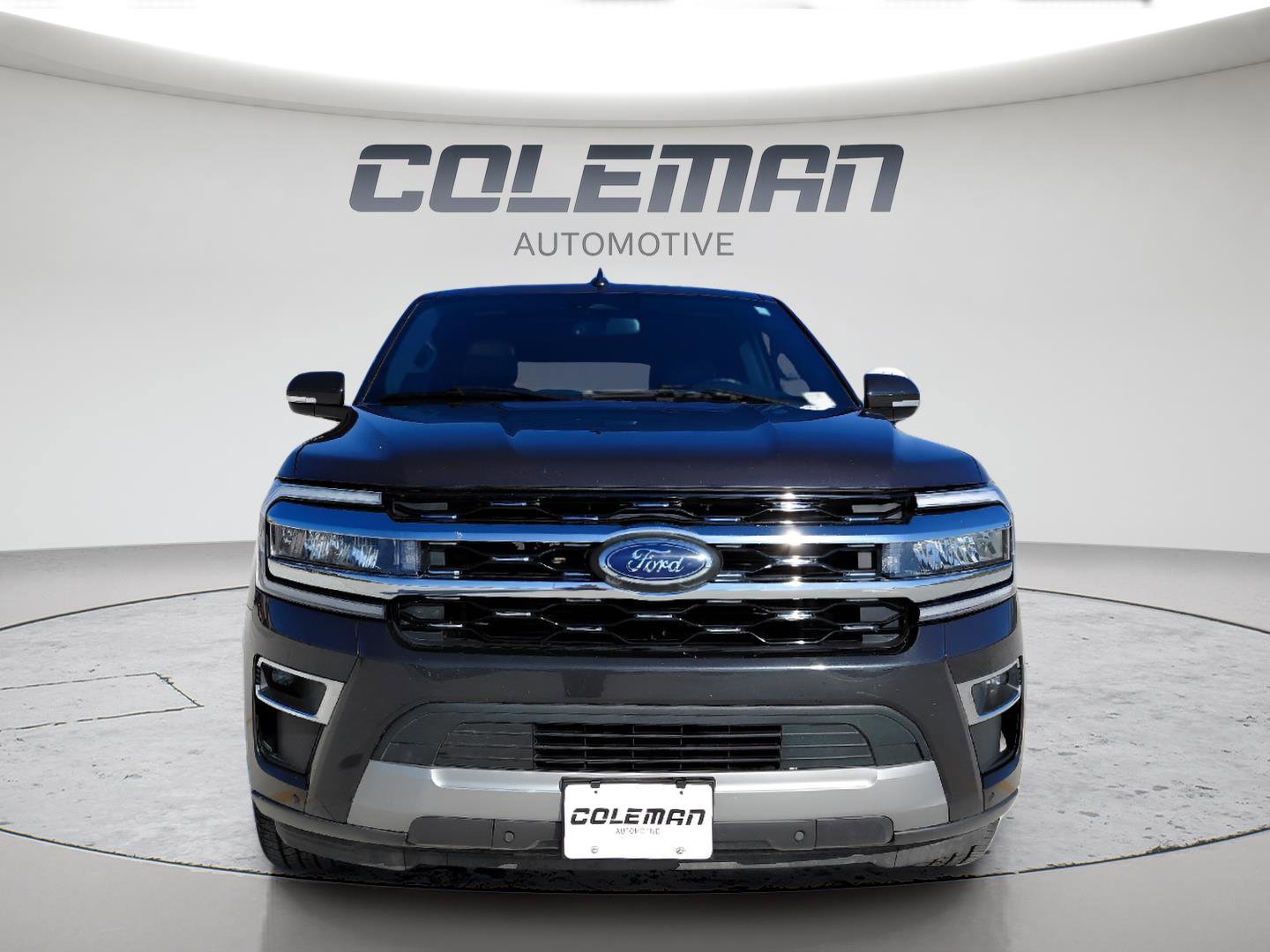 Used 2024 Ford Expedition Limited image 8