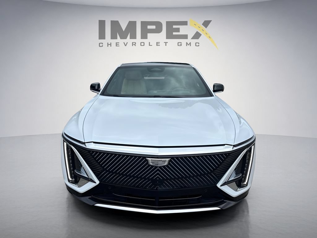 Used 2026 Cadillac Lyriq Signature Luxury w/ Nappa Leather Package AWD/4WD image 8