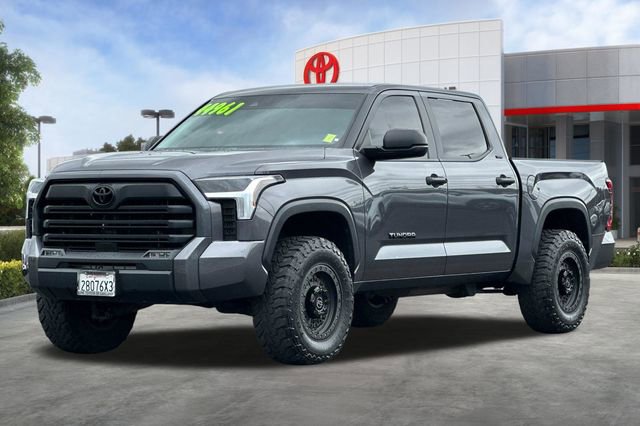 Used 2024 Toyota Tundra SR5 AWD/4WD image 9