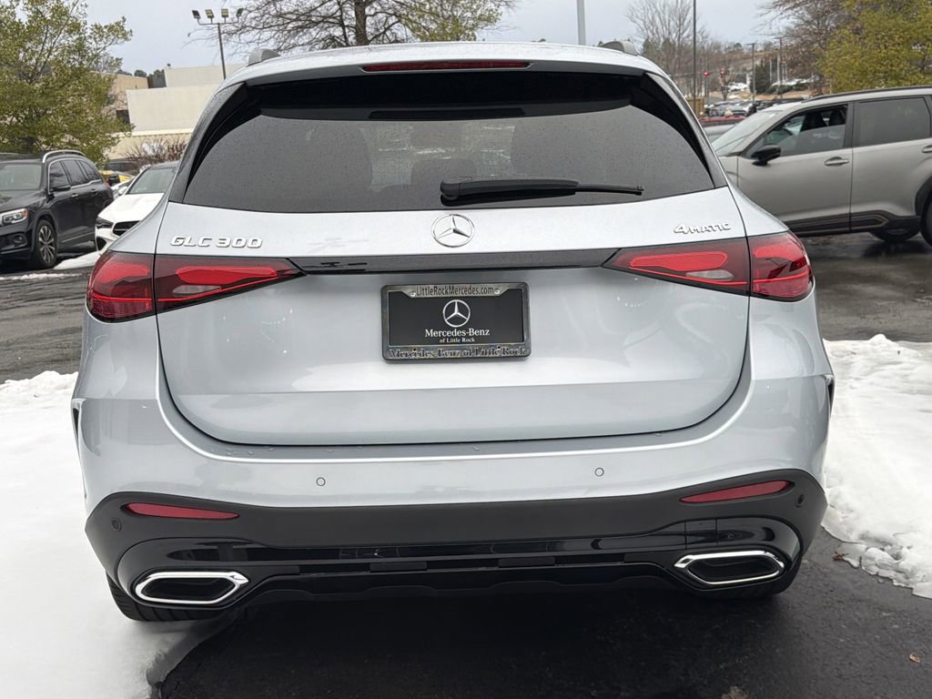 Certified 2025 Mercedes-Benz GLC 300 4MATIC image 5