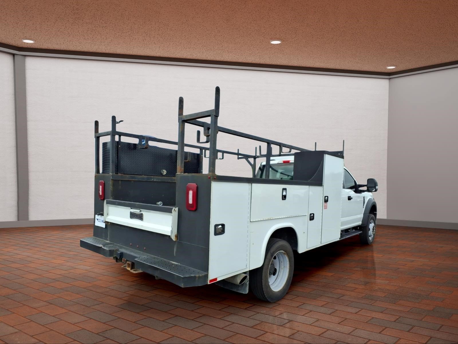 Used 2020 Ford F450 XL w/ Power Equipment Group RWD image 8