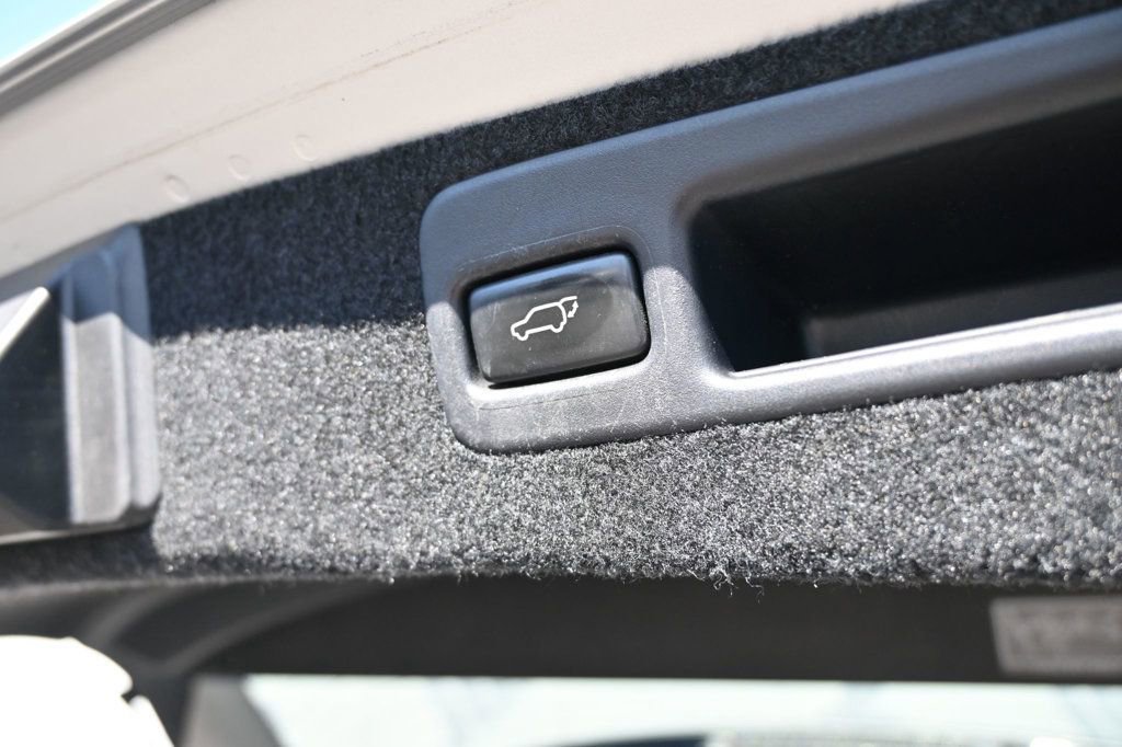 Used 2012 Lexus RX 450h FWD w/ Premium Pkg image 19