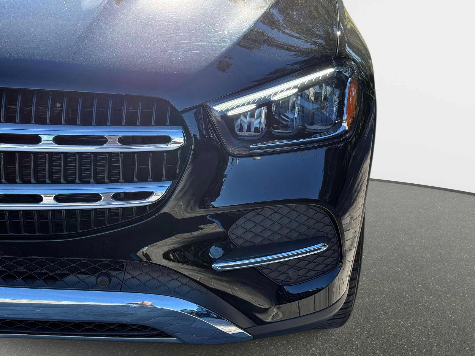 Used 2024 Mercedes-Benz GLE 350 4MATIC image 10