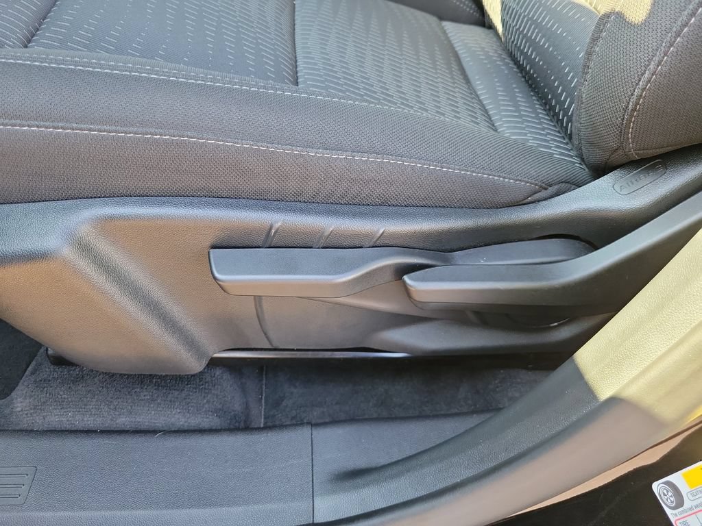 Used 2026 Chevrolet Equinox LT FWD image 19