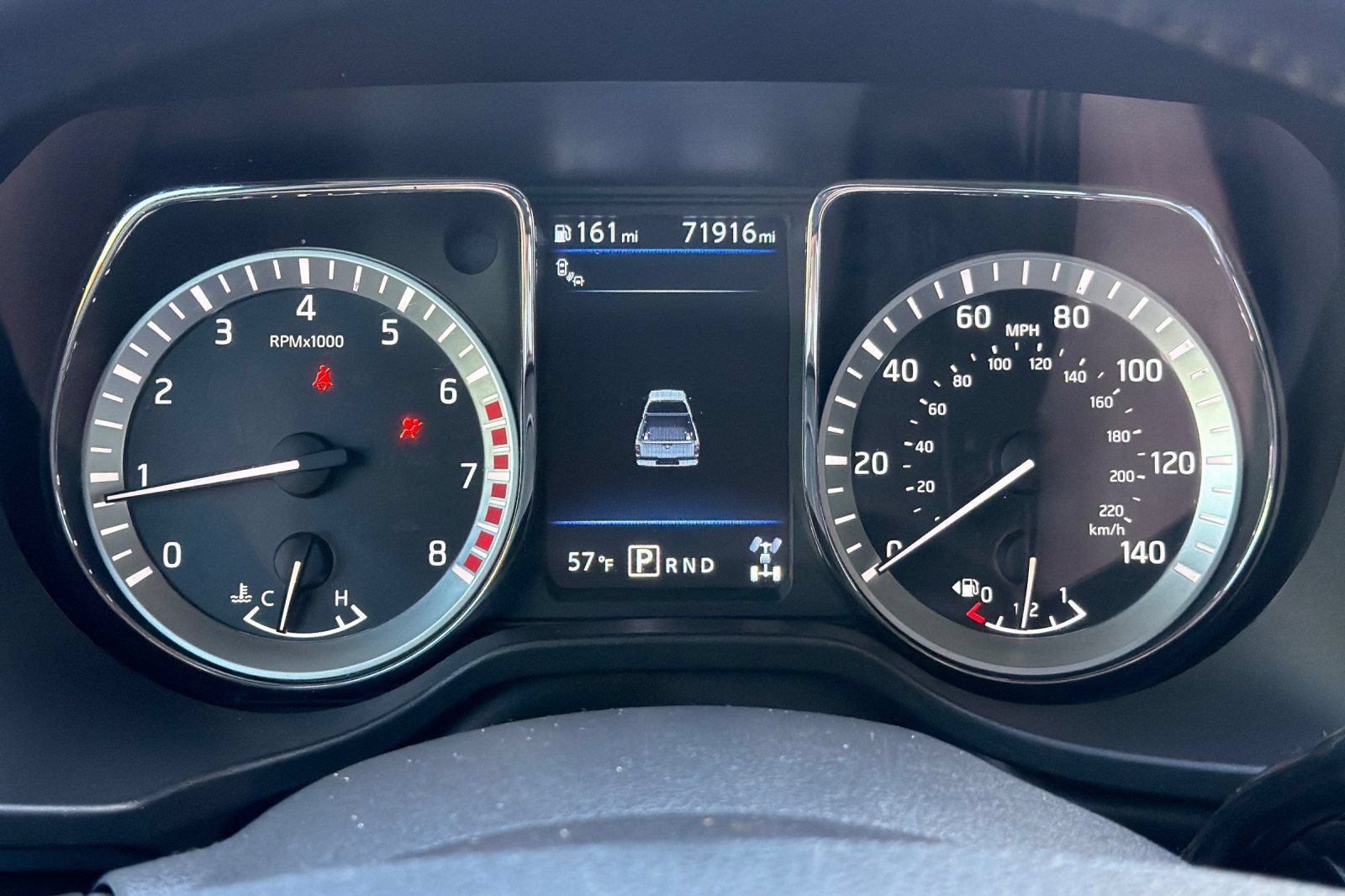 Used 2019 Nissan Titan SV w/ SV Convenience Package AWD/4WD image 21