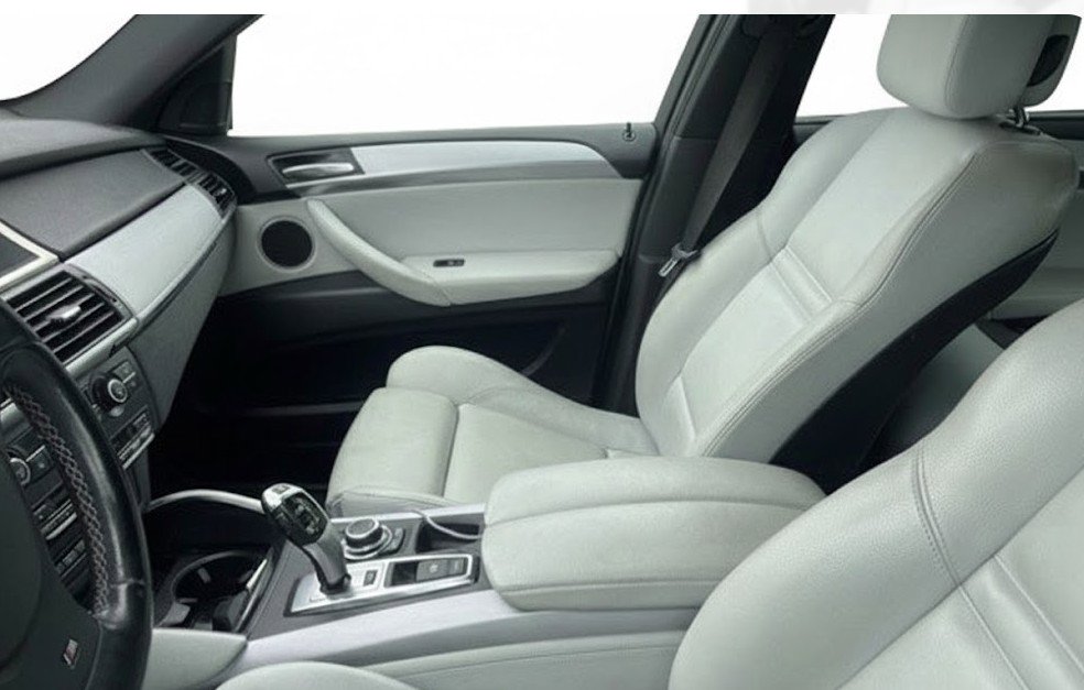 Used 2012 BMW X6 M image 2