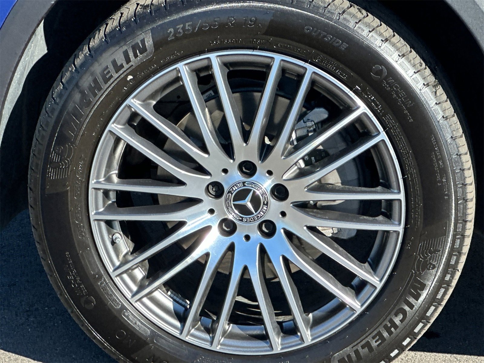 Certified 2025 Mercedes-Benz GLC 300 image 33