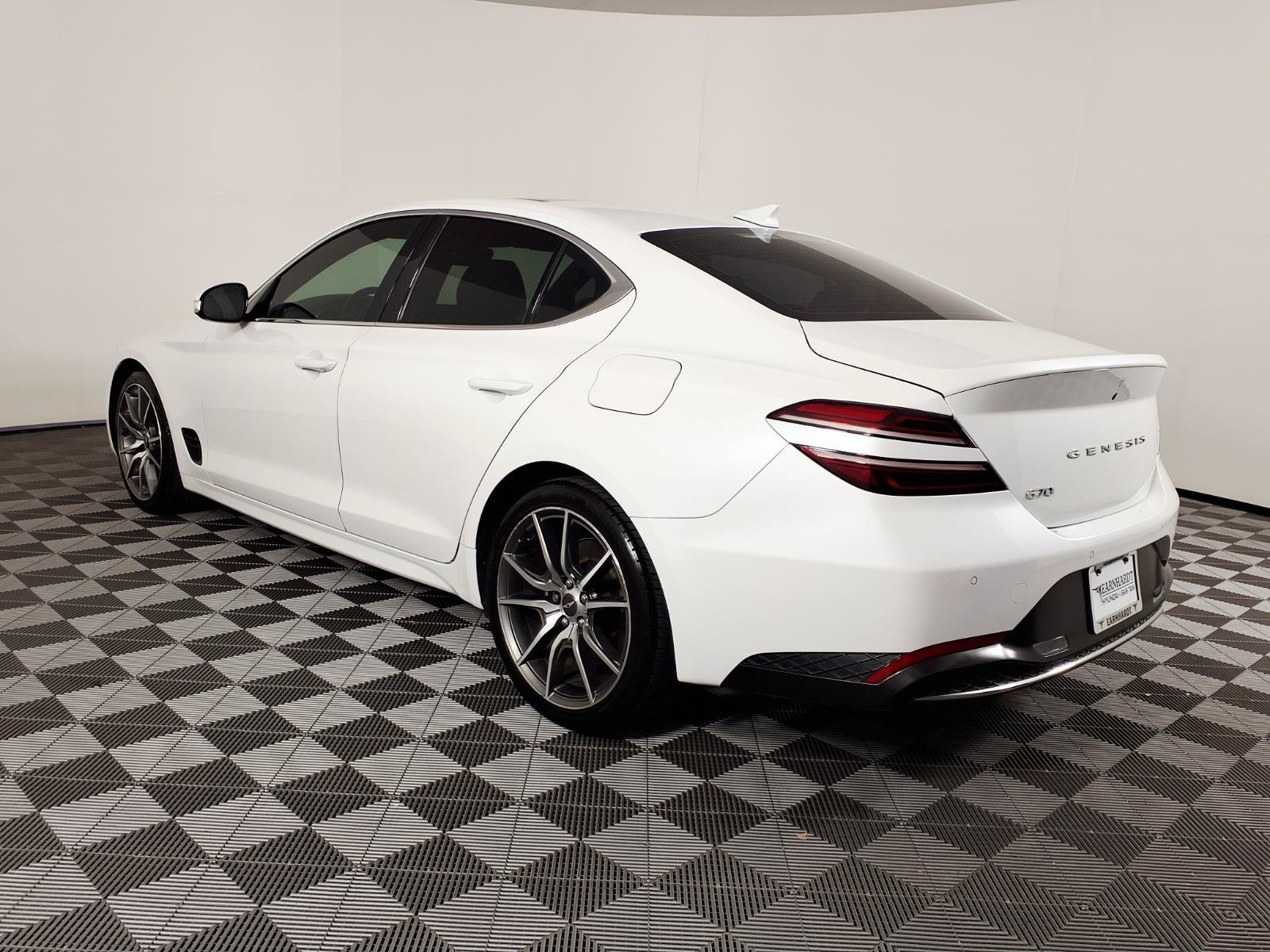 Used 2022 Genesis G70 2.0T w/ Prestige Package RWD image 6