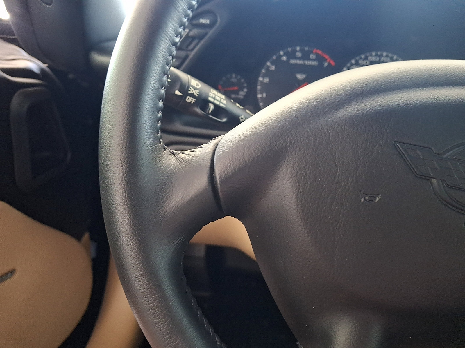 Used 2004 Chevrolet Corvette Convertible w/ Preferred Equipment Group image 20