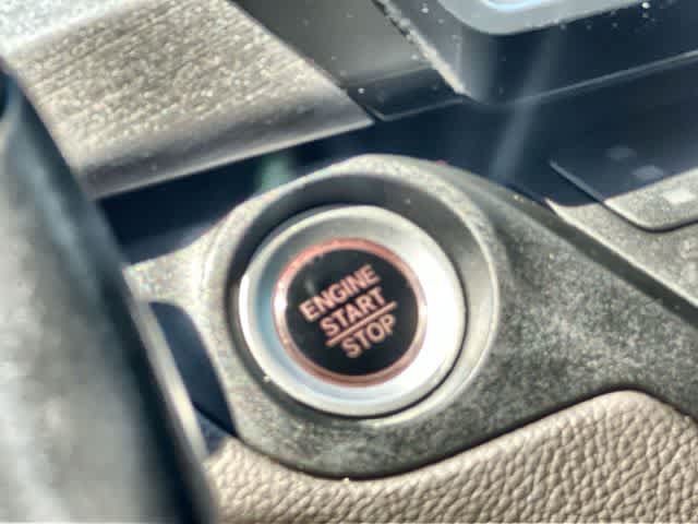 Certified 2020 Honda Odyssey Touring image 28