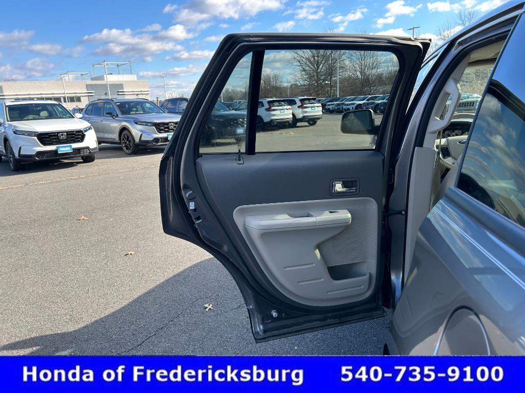 Used 2009 Ford Edge SEL image 34