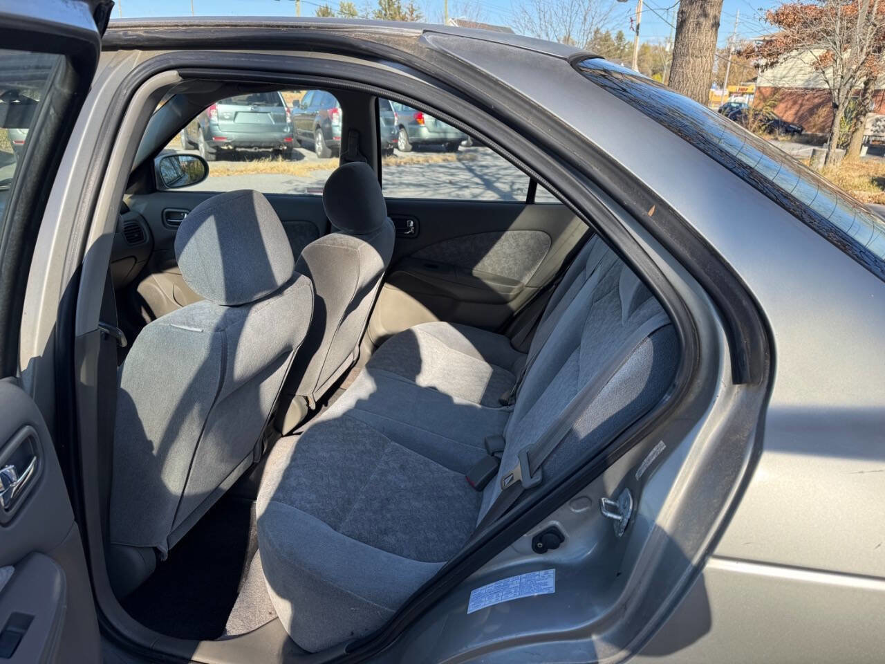 Used 2000 Nissan Sentra GXE image 12