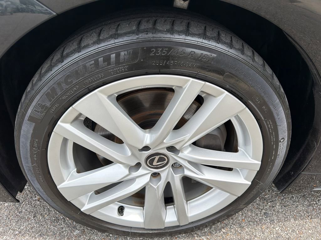 Used 2024 Lexus IS 300 w/ Comfort Package RWD image 14