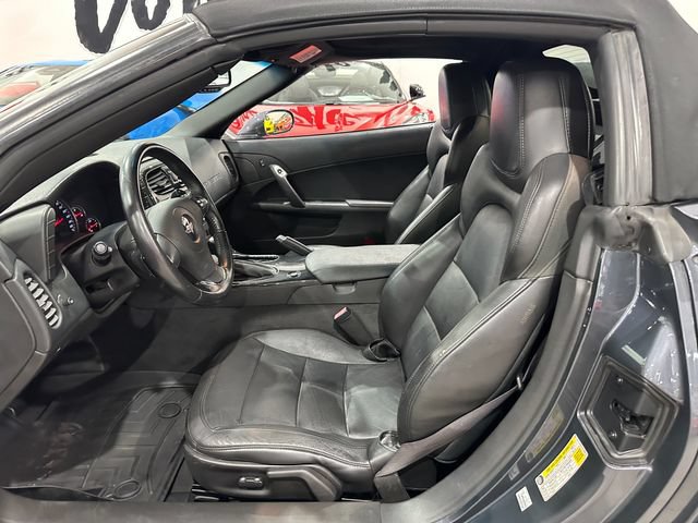 Used 2013 Chevrolet Corvette Convertible RWD image 17