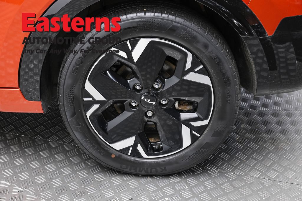 Used 2023 Kia Niro Wind w/ Wind Preserve Package FWD image 10