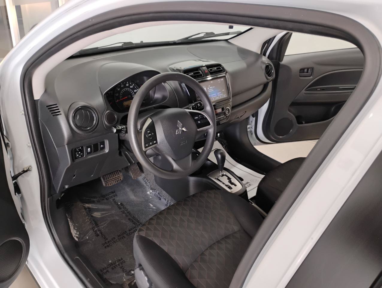 Used 2024 Mitsubishi Mirage ES FWD image 13