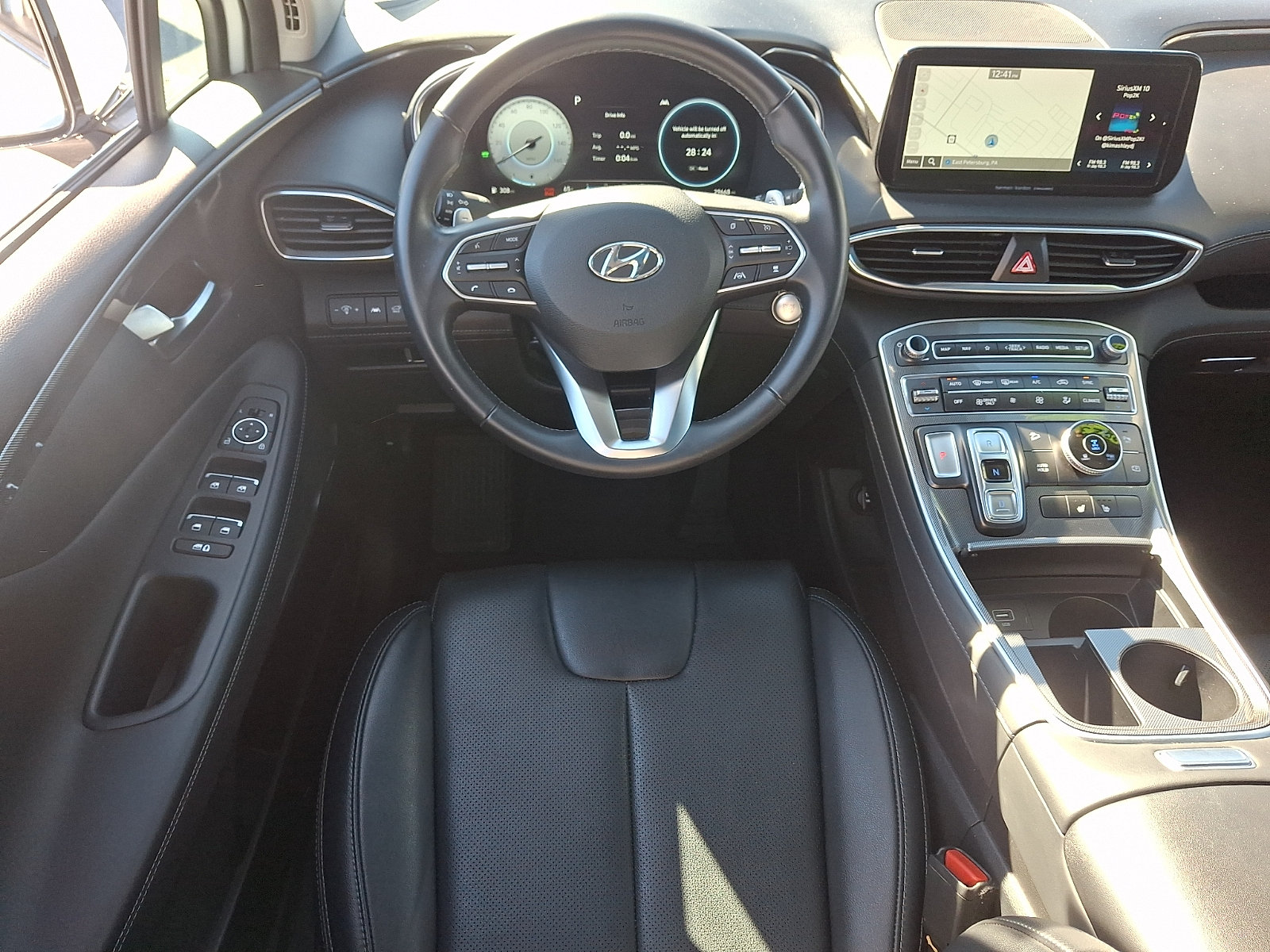 Certified 2023 Hyundai Santa Fe SEL Premium AWD/4WD image 12