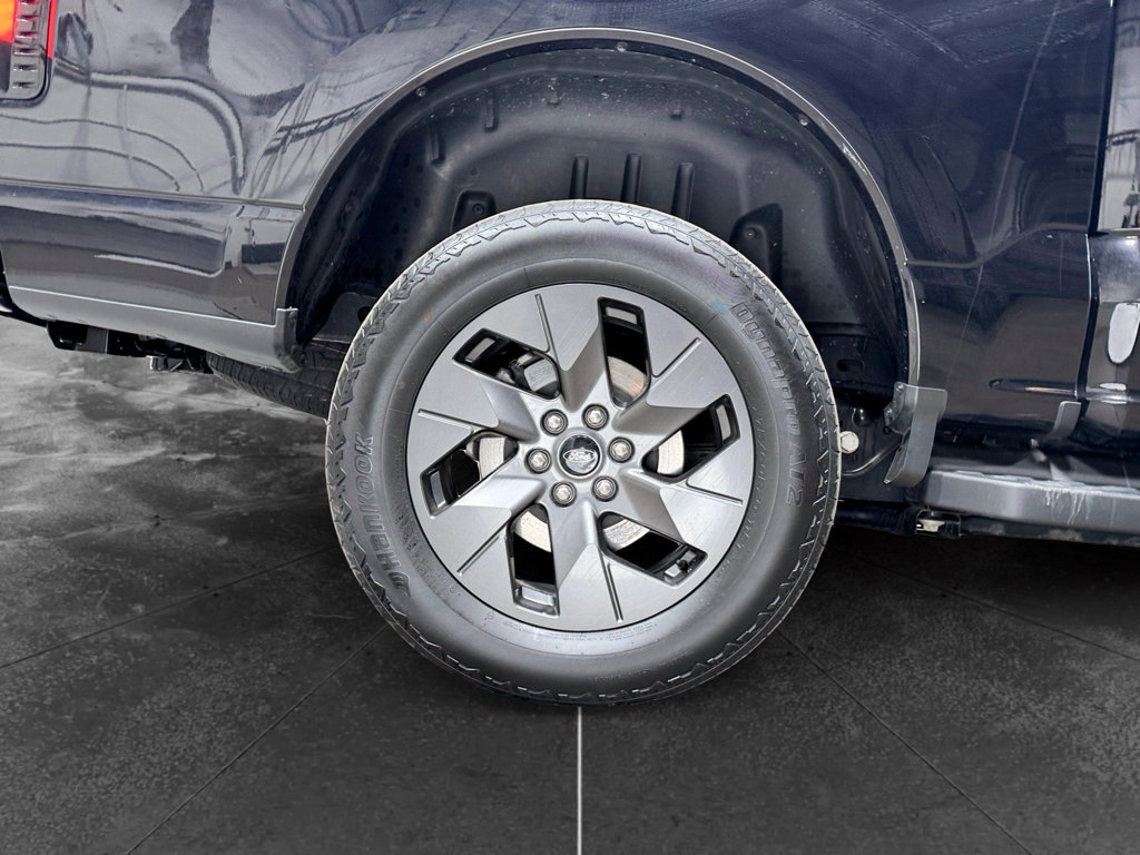 Used 2024 Ford F150 Lightning Flash AWD/4WD image 40