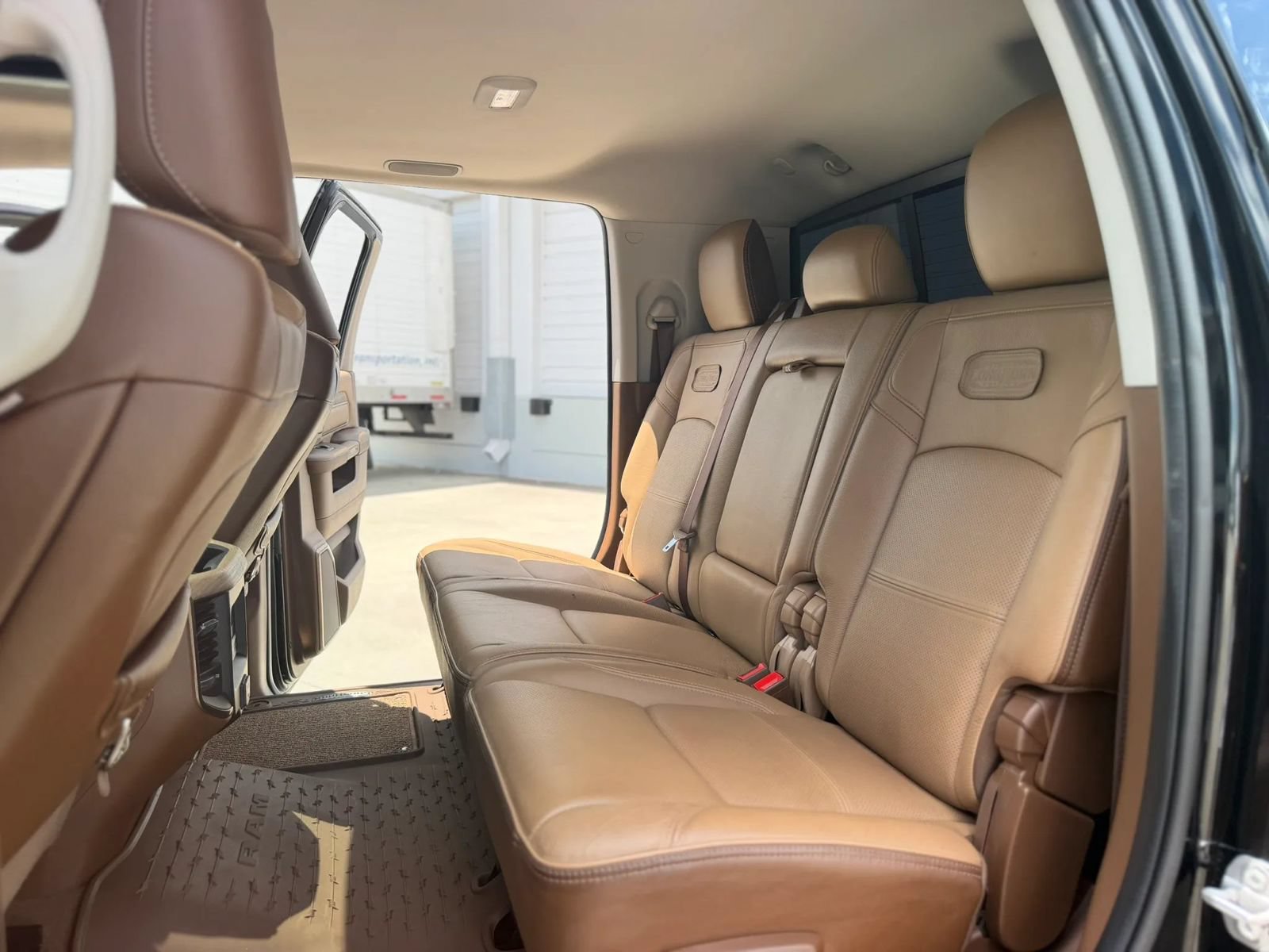 Used 2023 RAM 3500 Limited AWD/4WD image 28