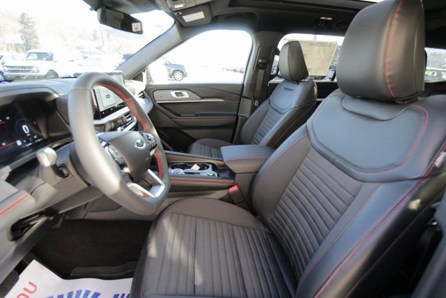 New 2026 Ford Explorer ST-Line image 19