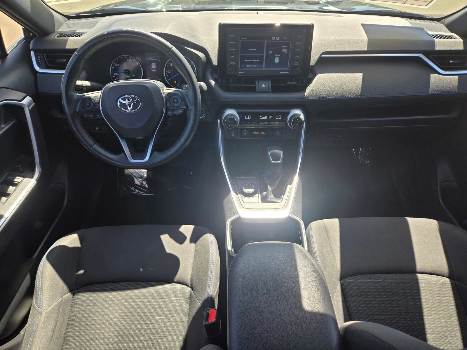 Used 2022 Toyota RAV4 SE w/ Convenience Package AWD/4WD image 19