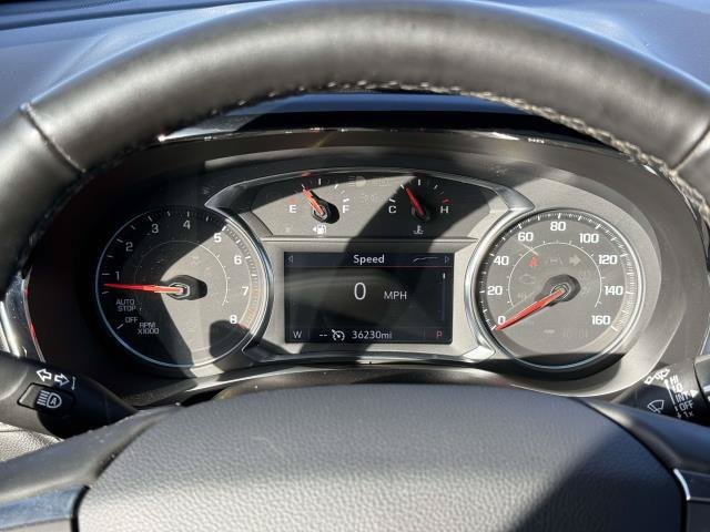 Used 2023 Chevrolet Traverse LT FWD image 18