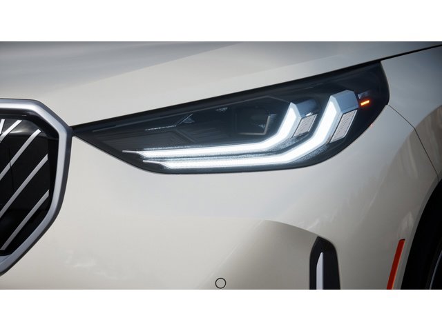 New 2025 BMW X3 xDrive30i w/ Premium Package image 6