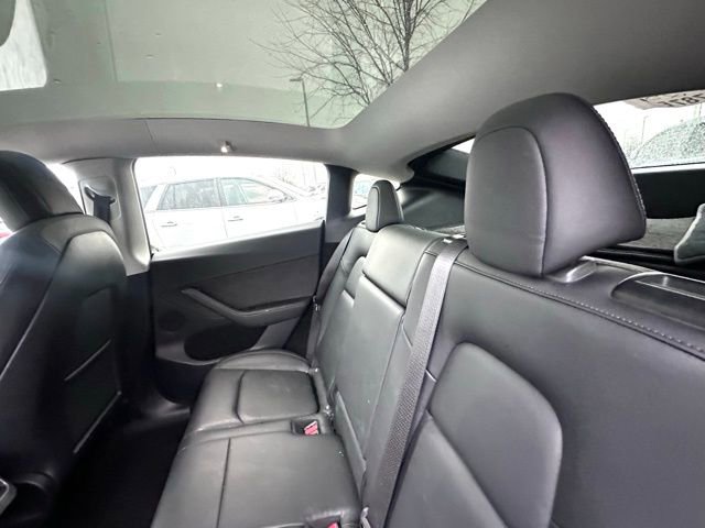 Used 2022 Tesla Model Y Performance image 18