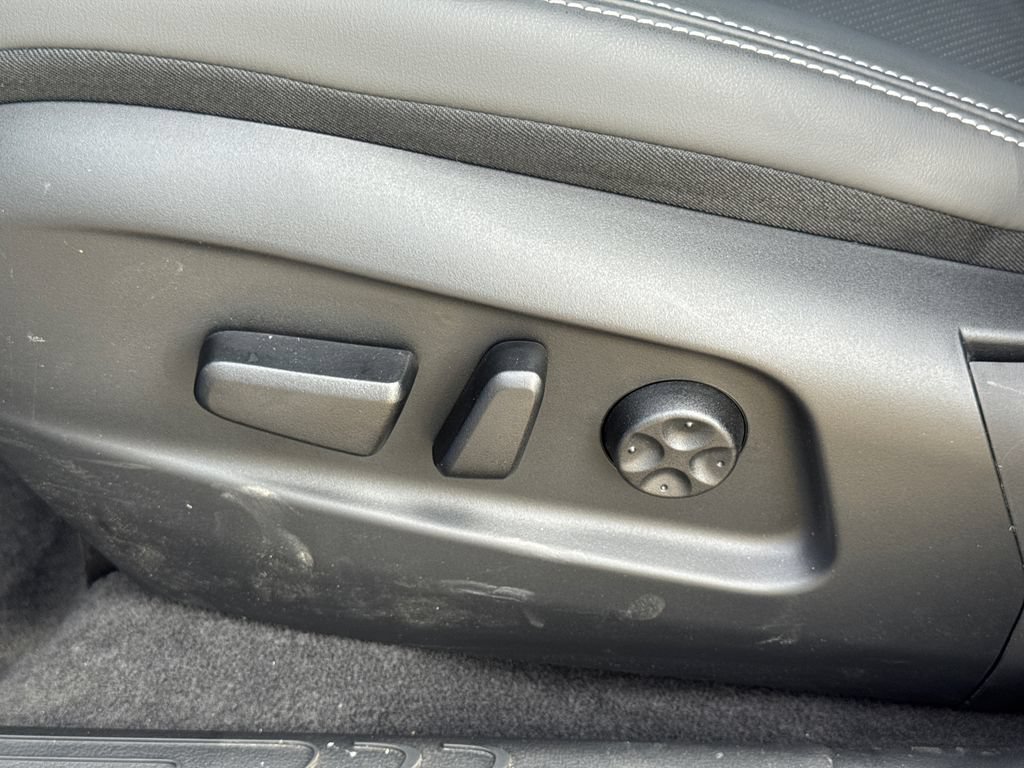 New 2025 VinFast VF 8 Plus AWD/4WD image 26
