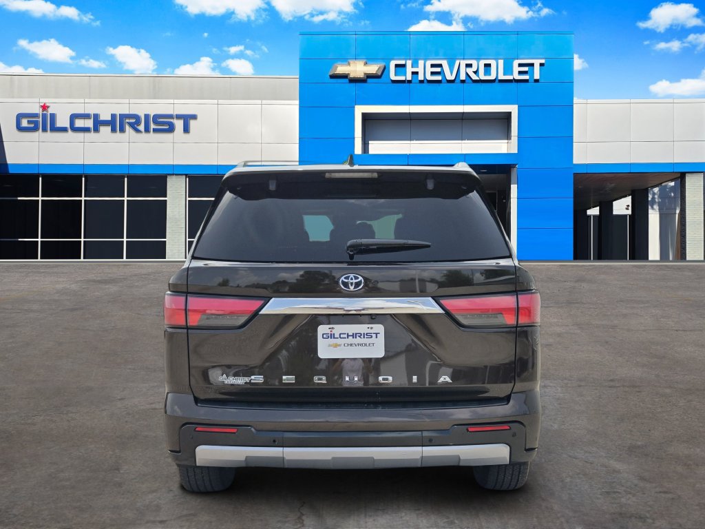 Used 2023 Toyota Sequoia Limited AWD/4WD image 7