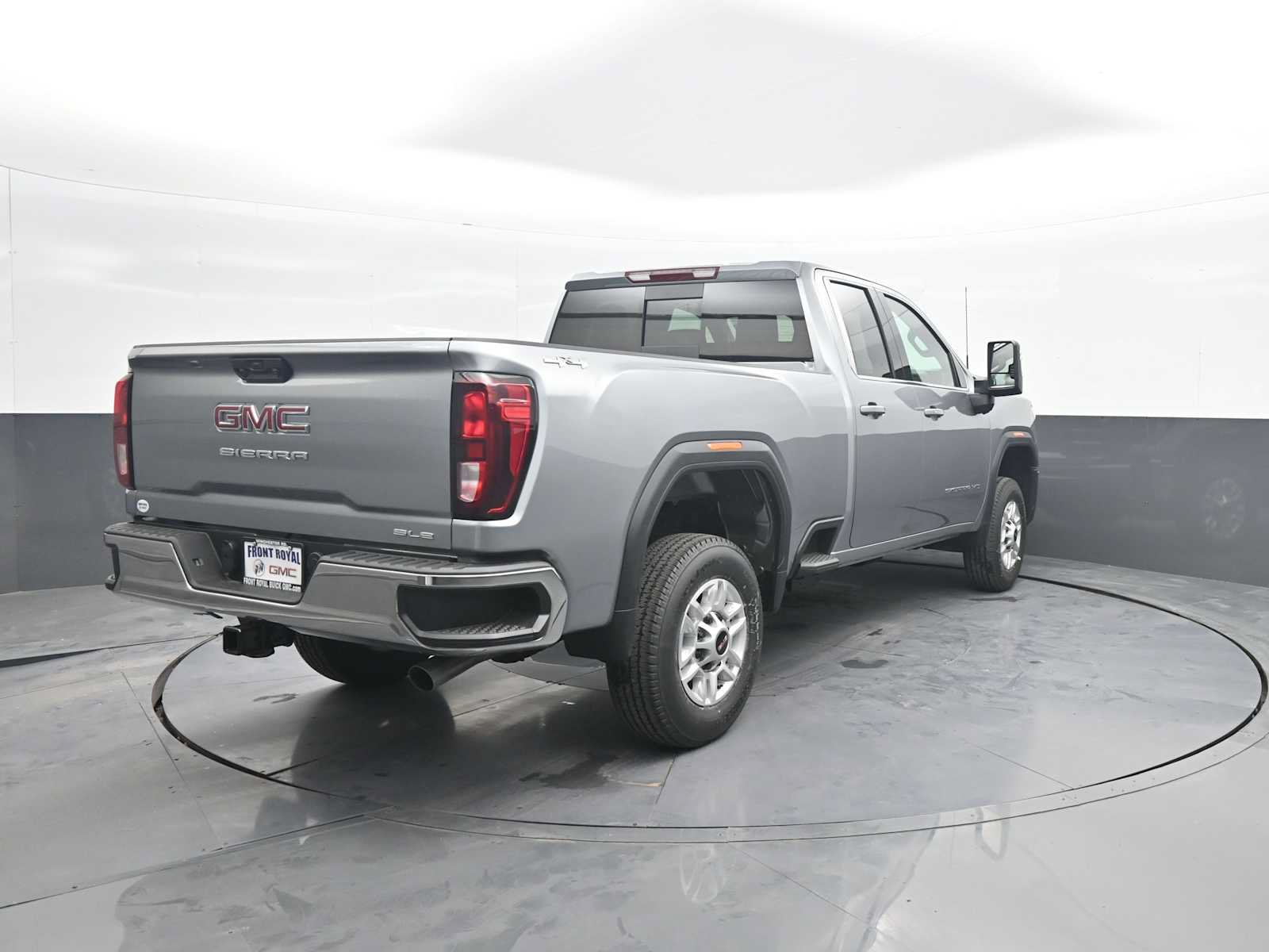 New 2026 GMC Sierra 2500 SLE w/ Preferred Package AWD/4WD image 7