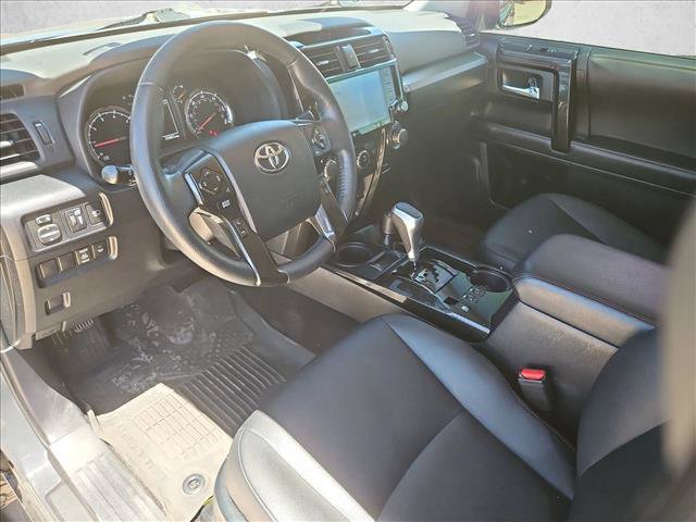 Used 2024 Toyota 4Runner TRD Off-Road Premium AWD/4WD image 12