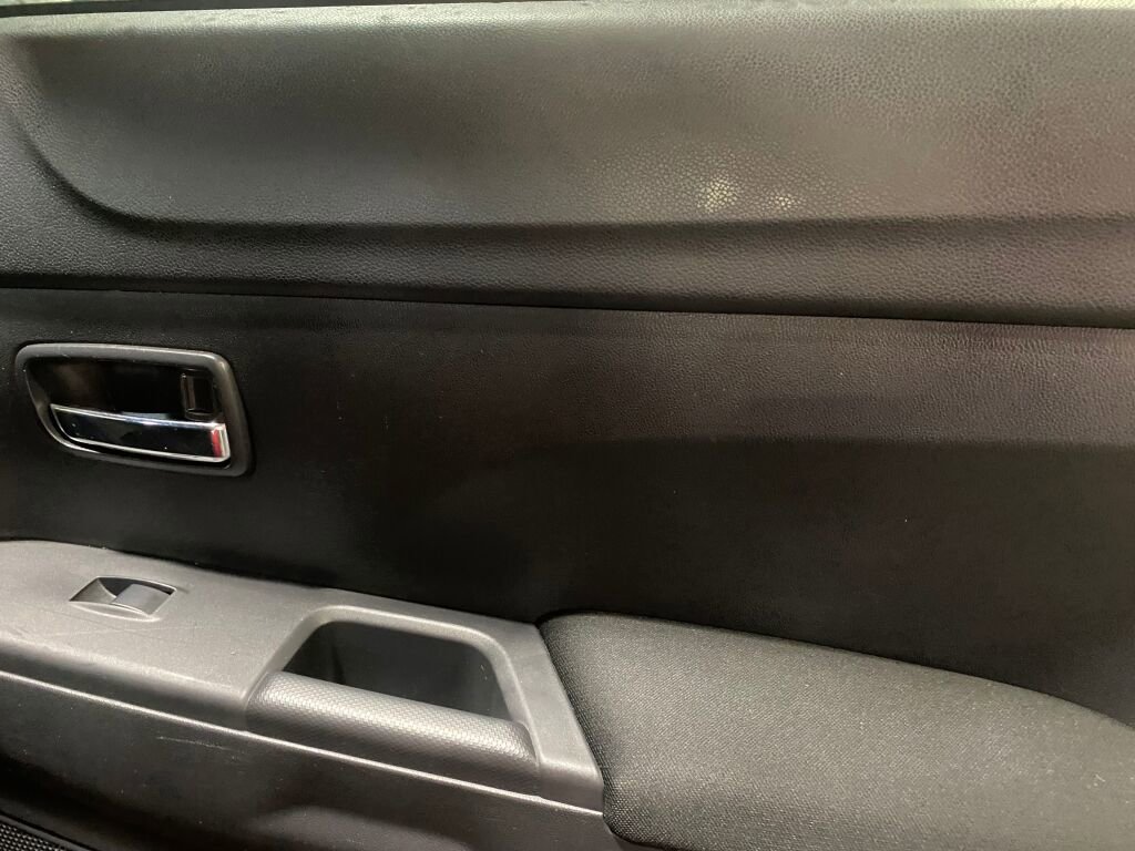 Used 2021 Mitsubishi Outlander Sport ES image 22